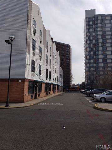 760 Brook Avenue - Photo 1