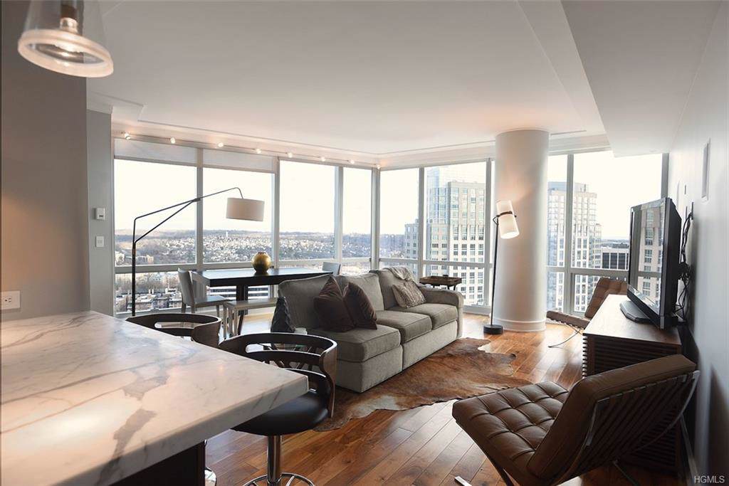 1 Renaissance Square - Photo 1