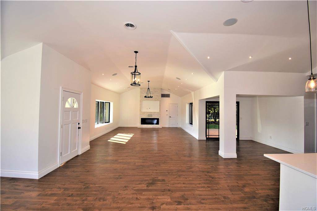 95 Southfield Road - Photo 1