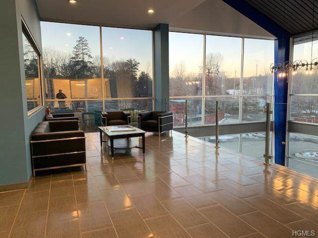 8 Laura Drive - Photo 1