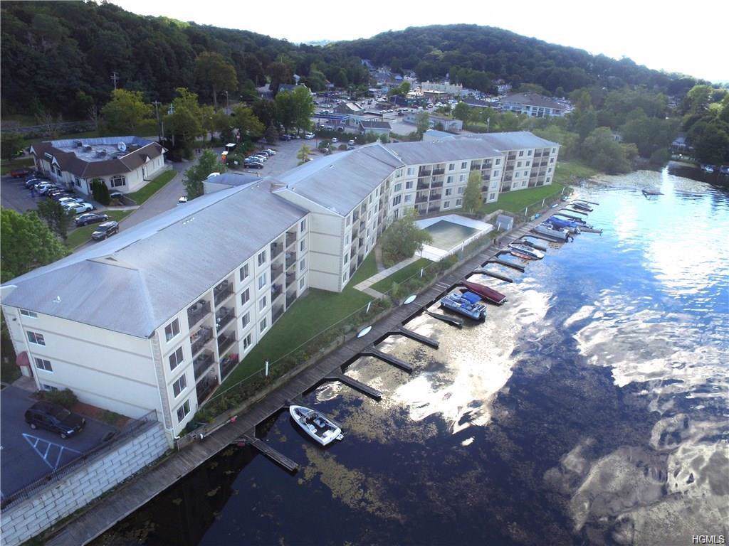 4 Marina Drive - Photo 1