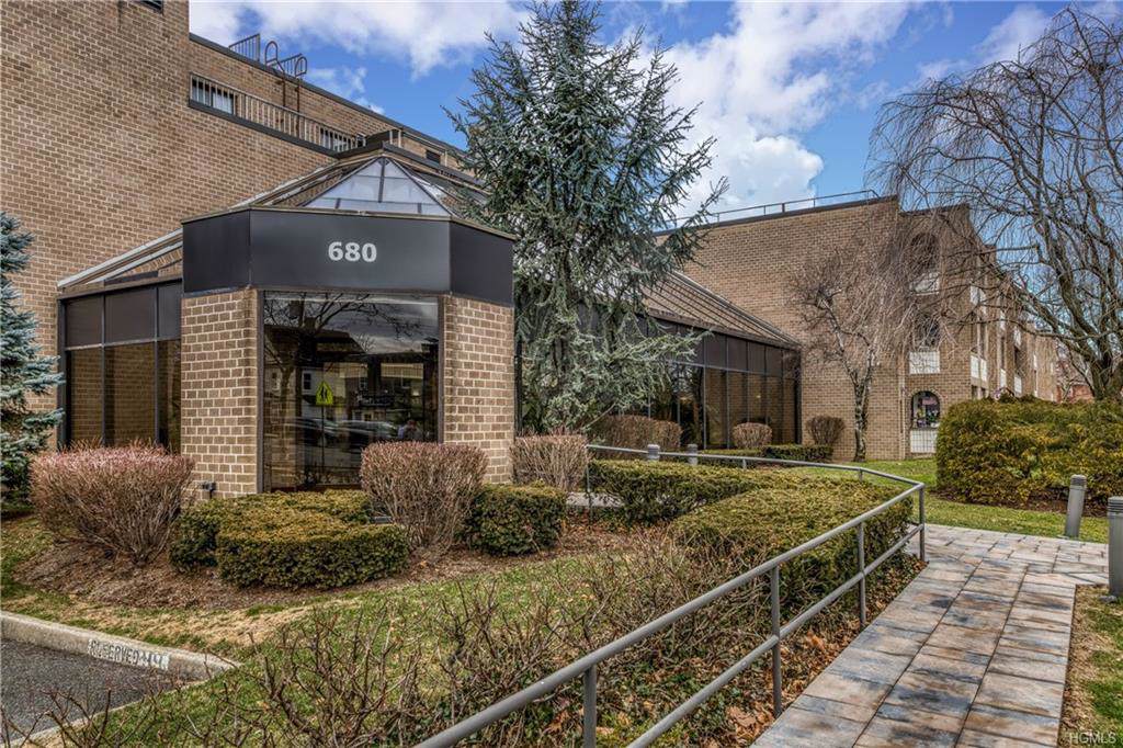 680 Boston Post Road - Photo 1