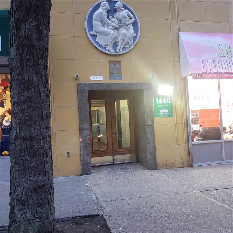 1440 East Avenue - Photo 1