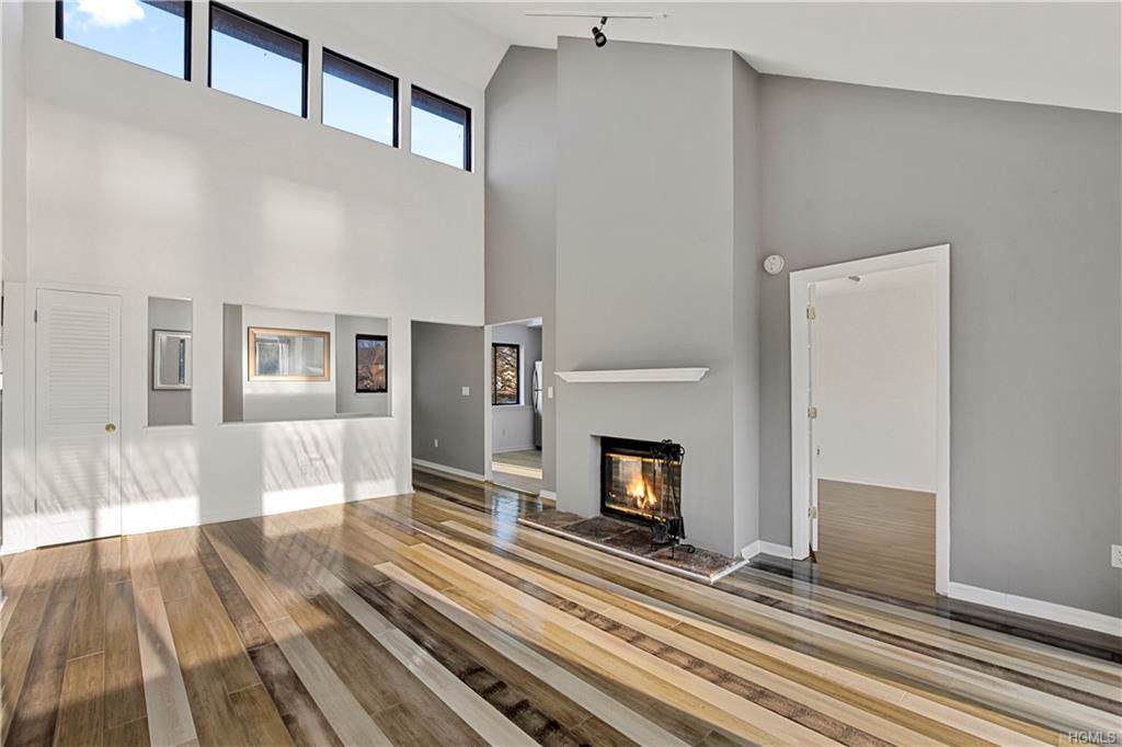 502 Panorama Drive - Photo 1