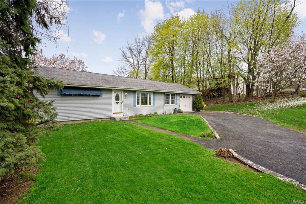5 Magnolia Lane - Photo 1
