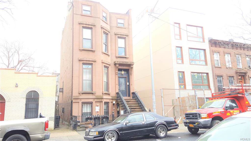 626 Madison - Photo 1