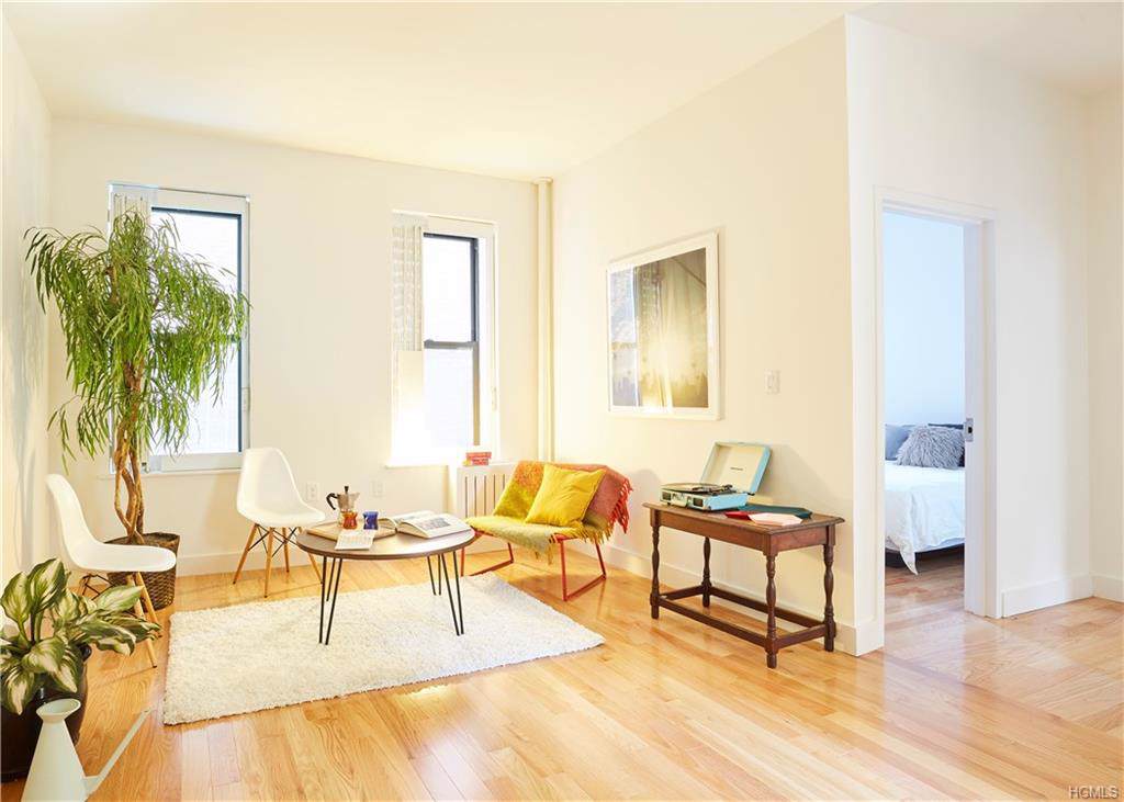 1608 Amsterdam Avenue - Photo 1