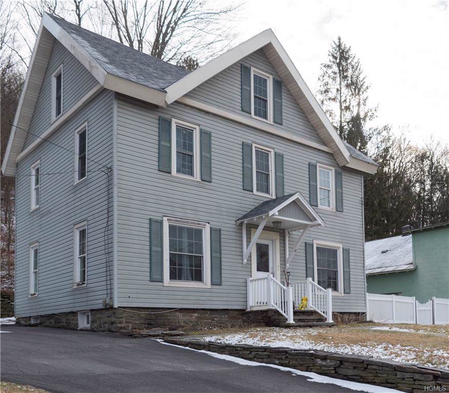 8 Rockland - Photo 1 8 Rockland - Photo 1