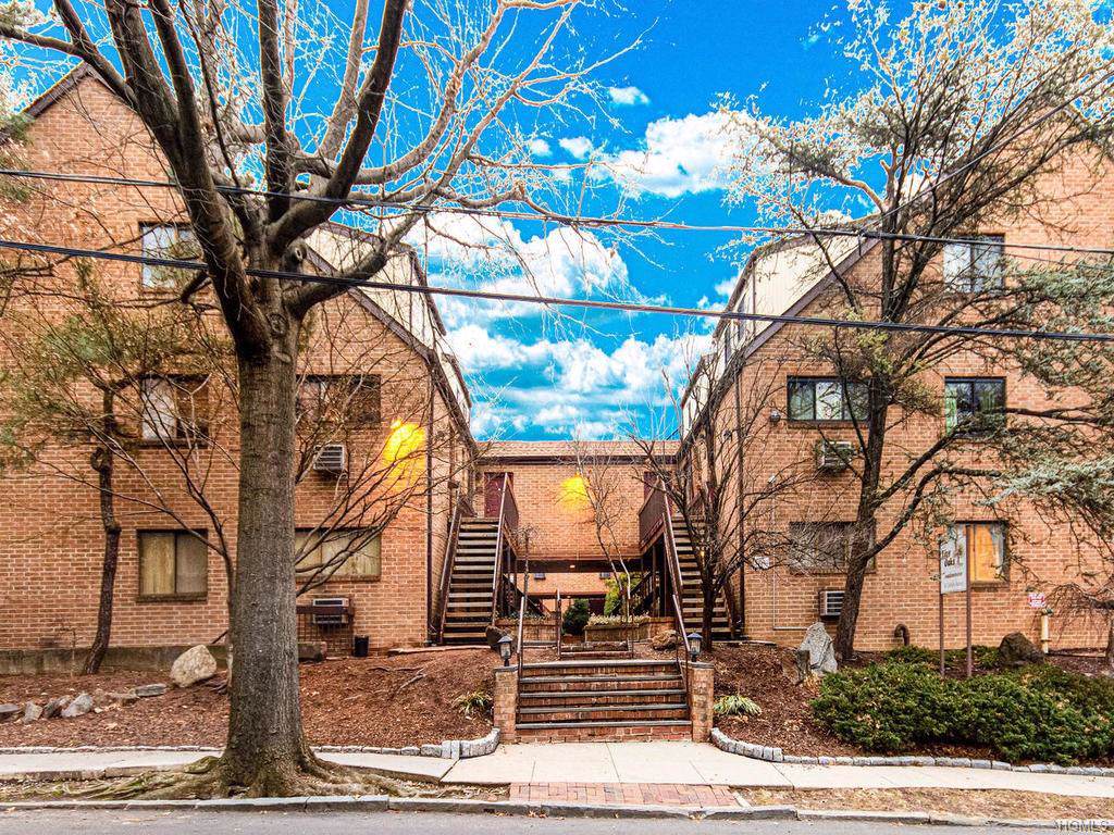 50 Dekalb Avenue - Photo 1
