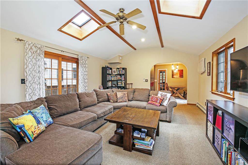 654 Toni Court - Photo 1