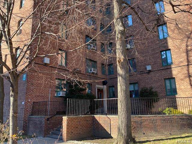 1705 Purdy Street - Photo 1
