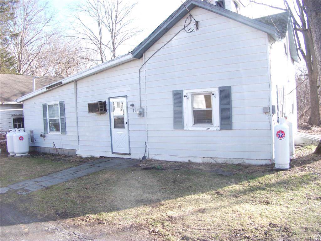 7 Reynolds Way - Photo 1