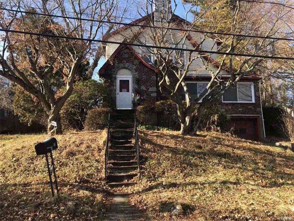 23 Broadview Avenue - Photo 1