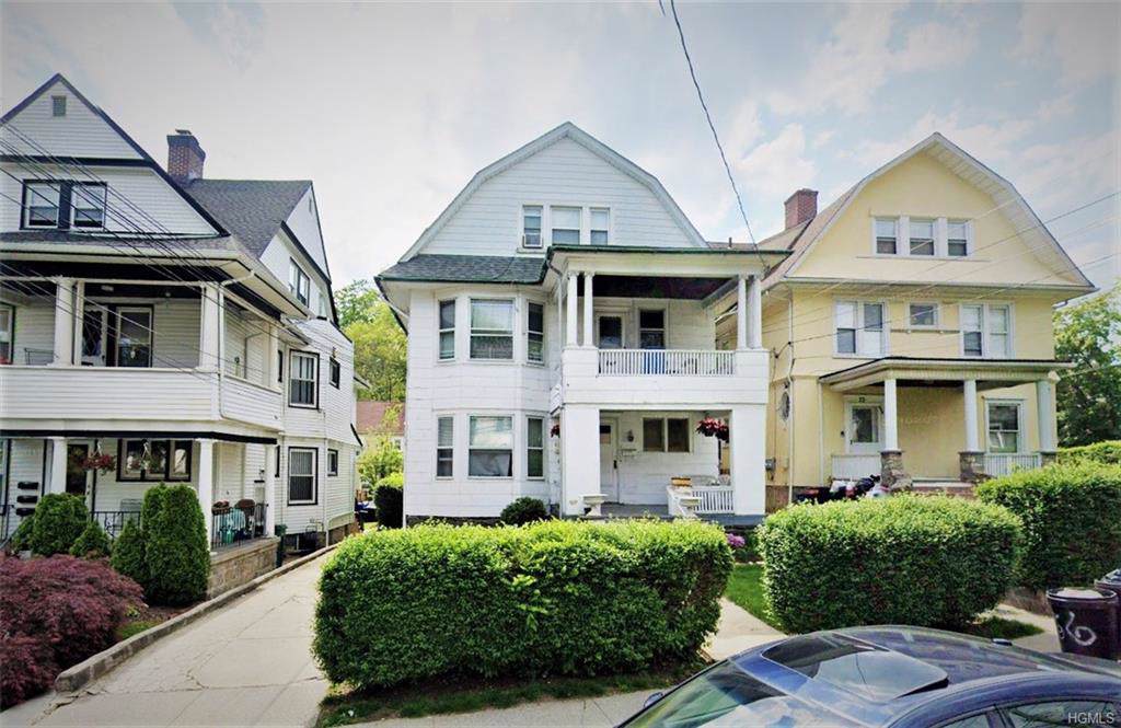 66 Columbus - Photo 1