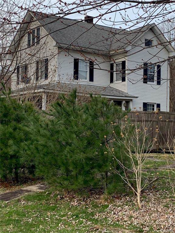 16 Crosby Avenue - Photo 1