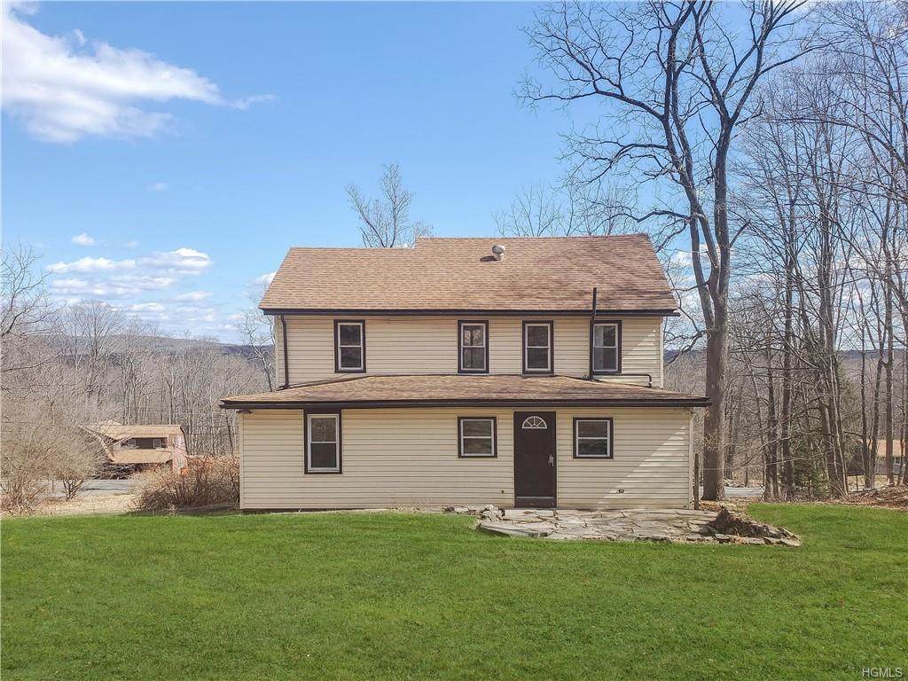 145 Mountain View Avenue - Photo 1