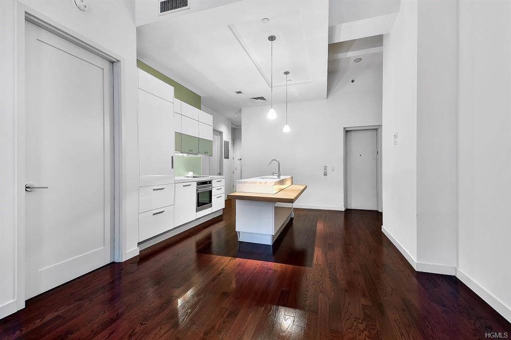 11 36th Street - Photo 1