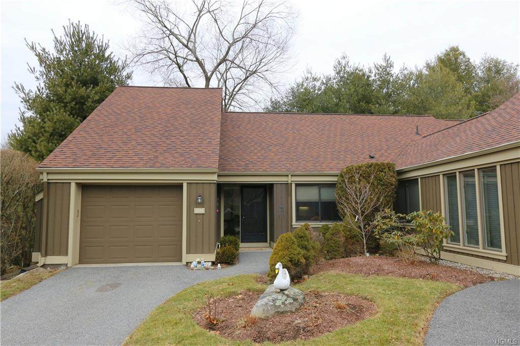 587 Heritage Hills - Photo 1
