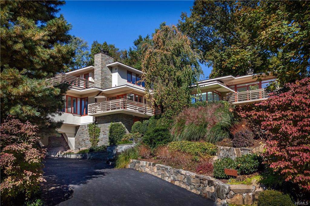 1 Governors Road - Photo 1