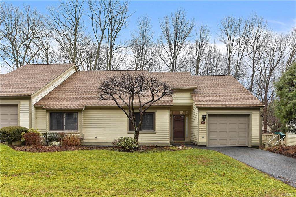 652 Heritage Hills - Photo 1