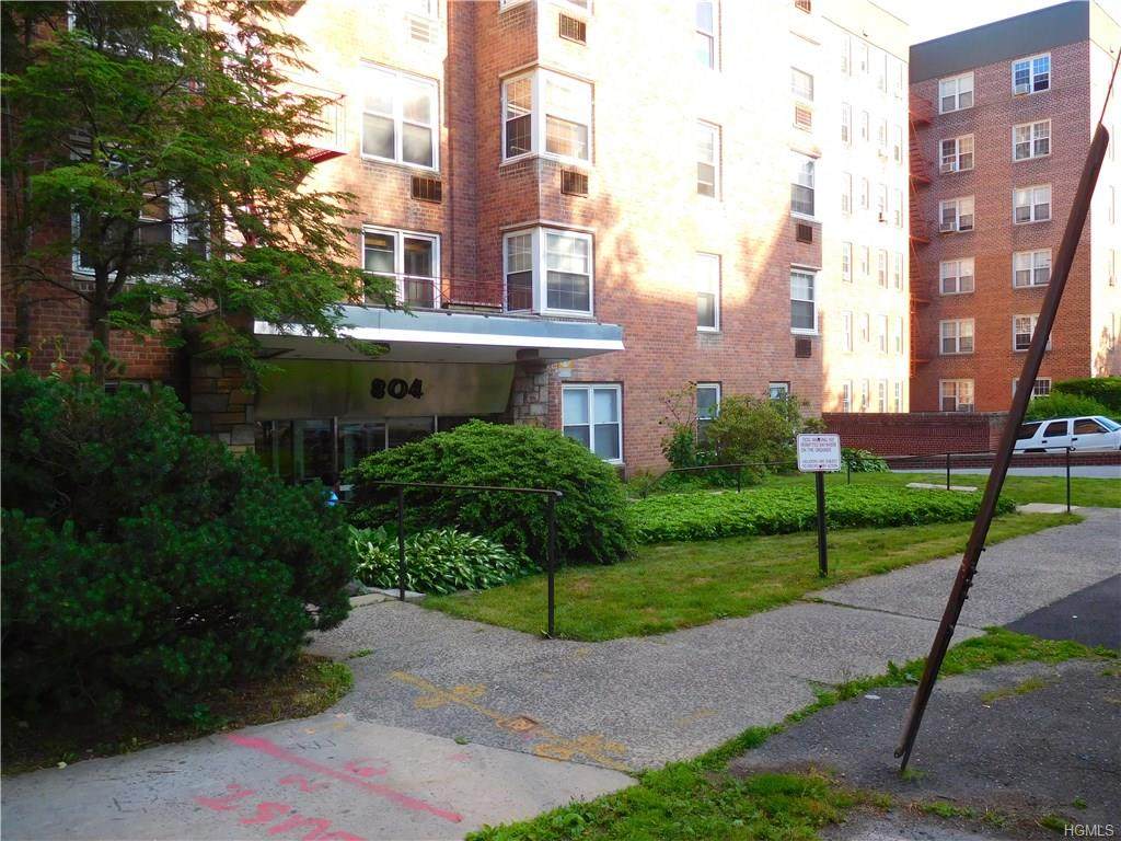 804 Bronx River Road - Photo 1