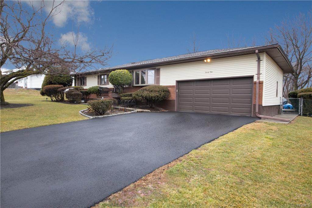 29 Hoke Drive - Photo 1