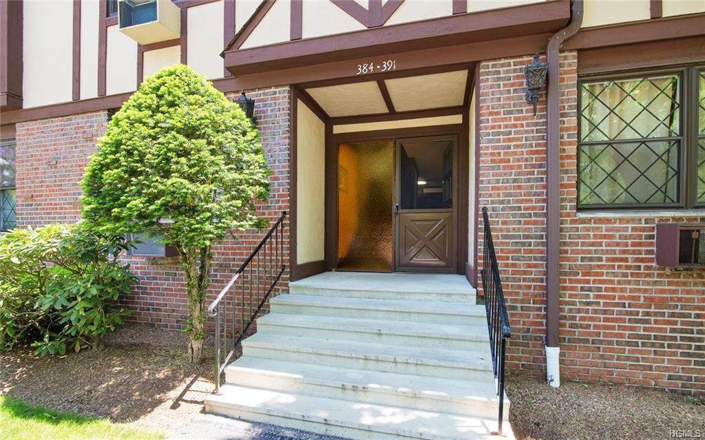 388 Sierra Vista Lane - Photo 1