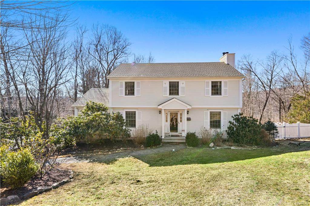40 Indian Hill Road - Photo 1