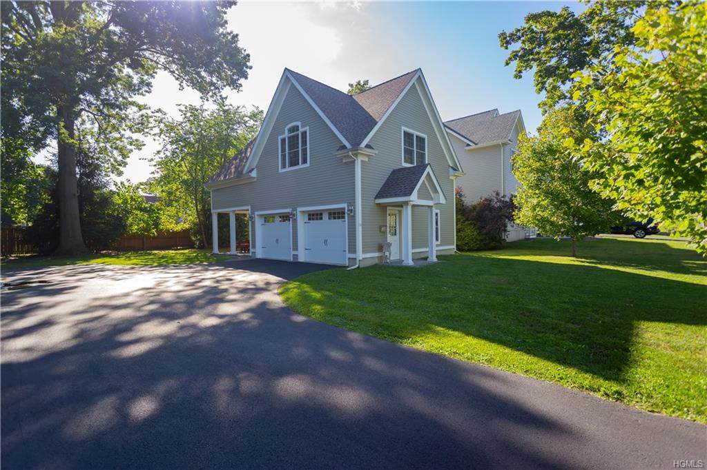 58 Lincoln Avenue - Photo 1