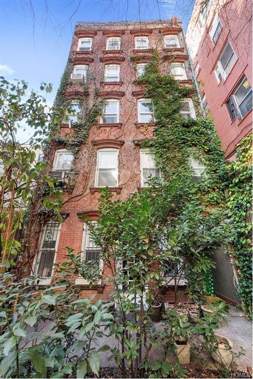 18 Spring Street - Photo 1