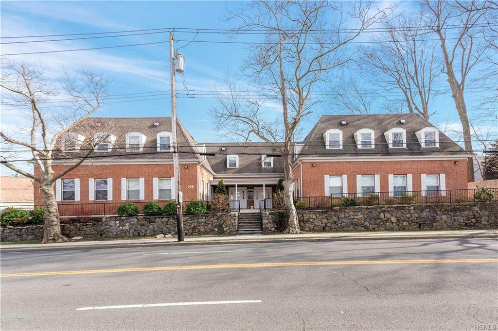266 White Plains - Photo 1