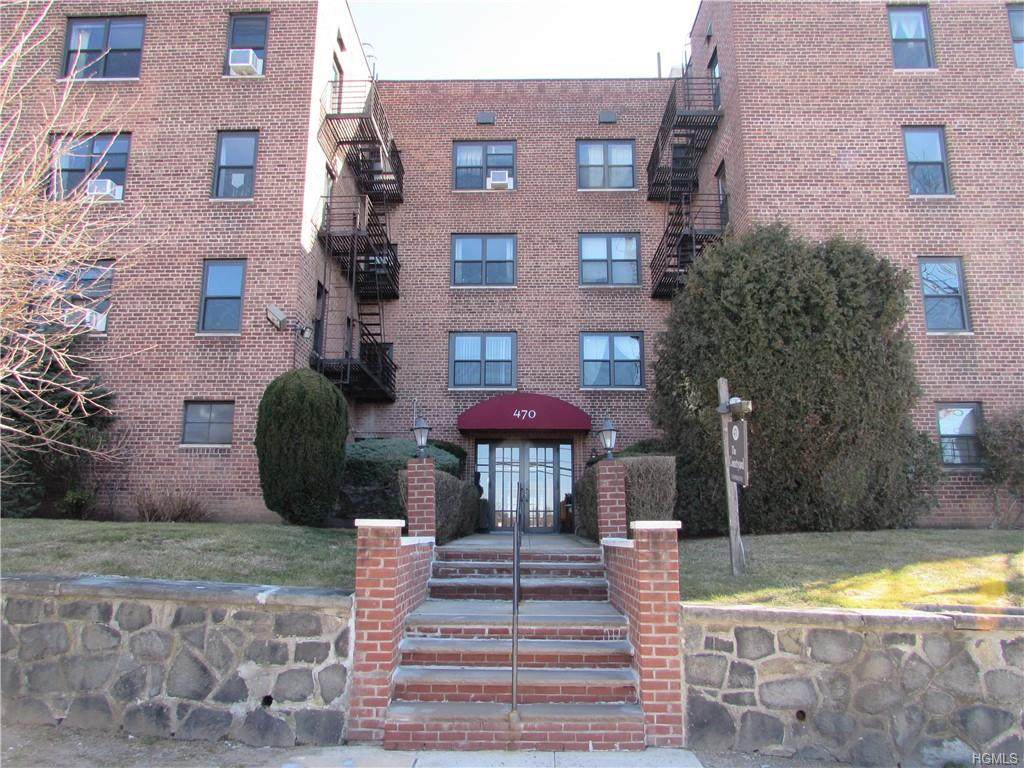 470 Broadway - Photo 1