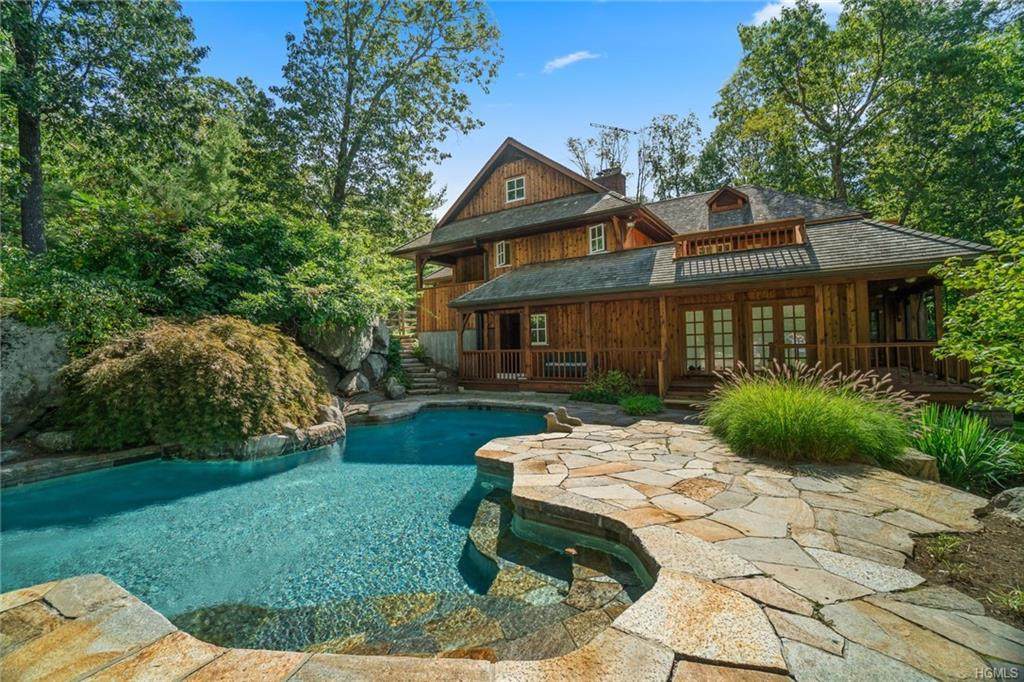 25 Woodland Road - Photo 1