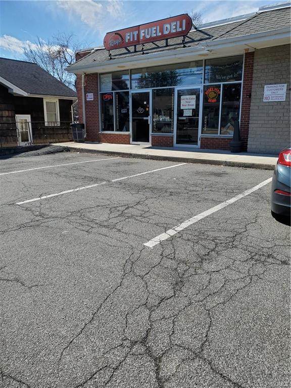 93 Maple Avenue - Photo 1