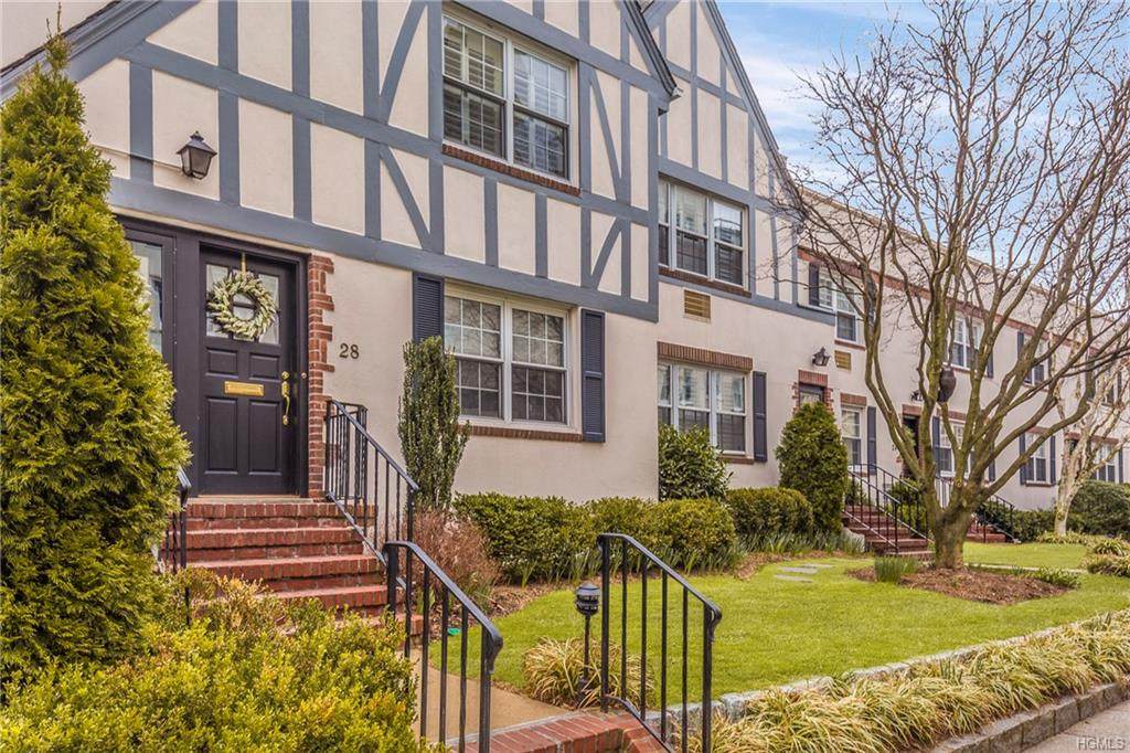 28 Lake Avenue - Photo 1