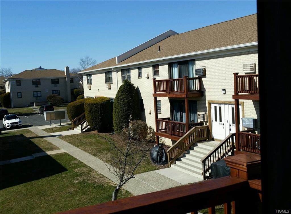 244 Sneden Place - Photo 1