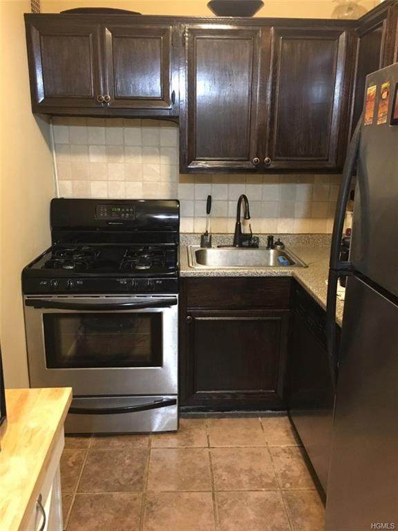 25 Lake Street - Photo 1