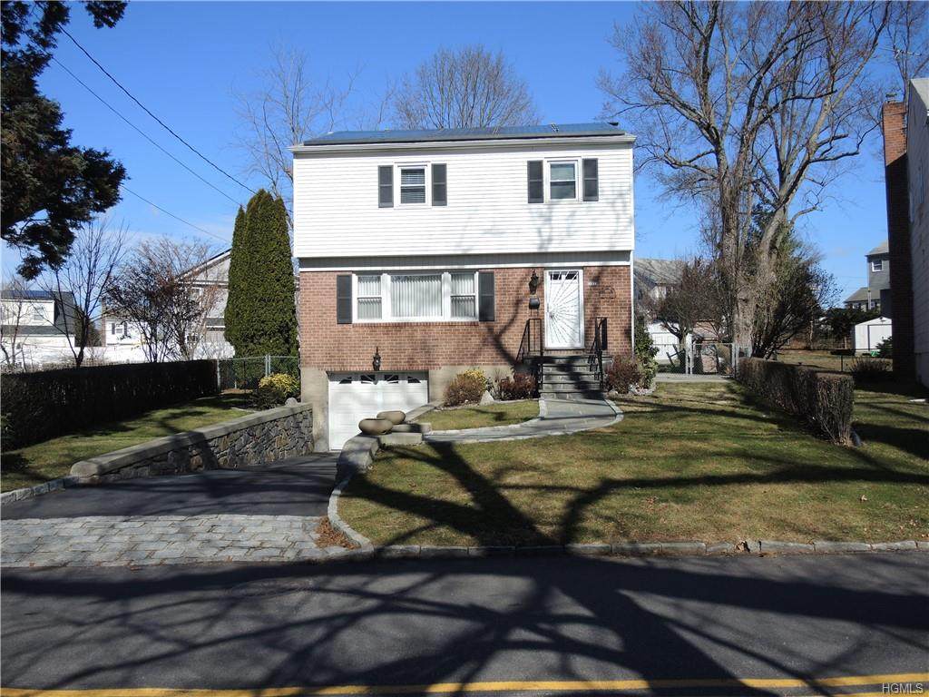 121 Harvard Drive - Photo 1