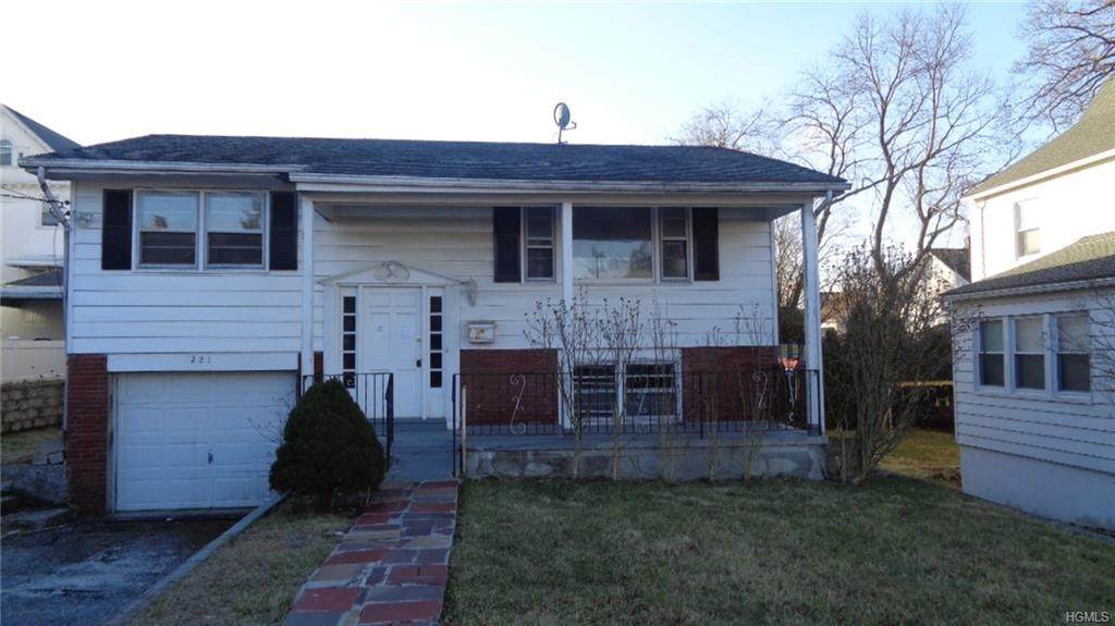 221 Chatterton Parkway - Photo 1