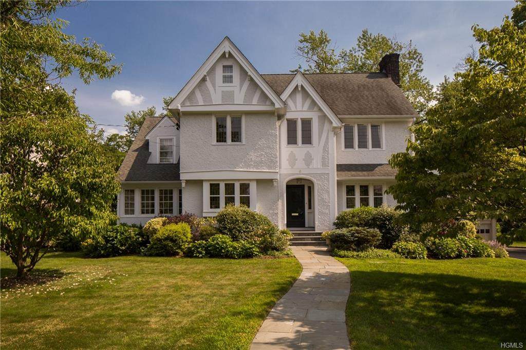 6 Sherman Avenue - Photo 1