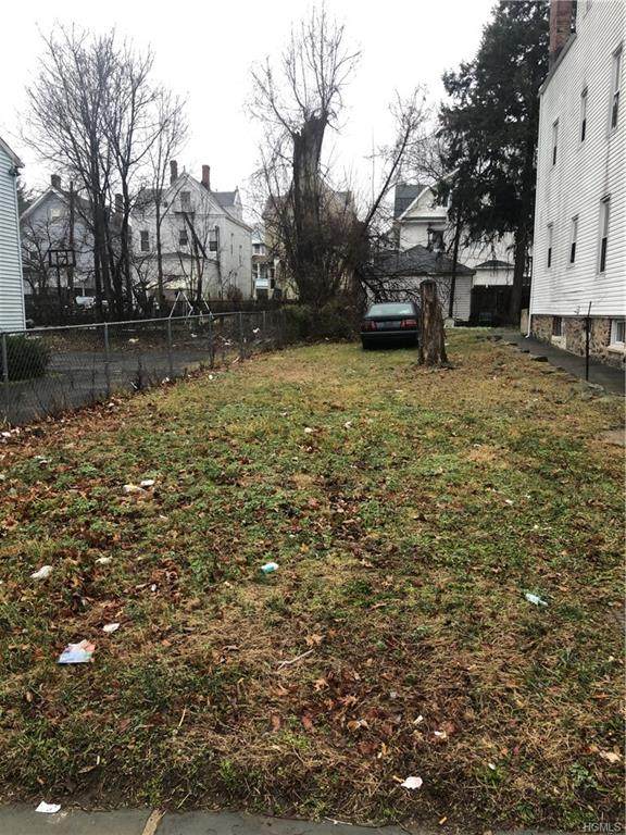 356 Union Avenue - Photo 1