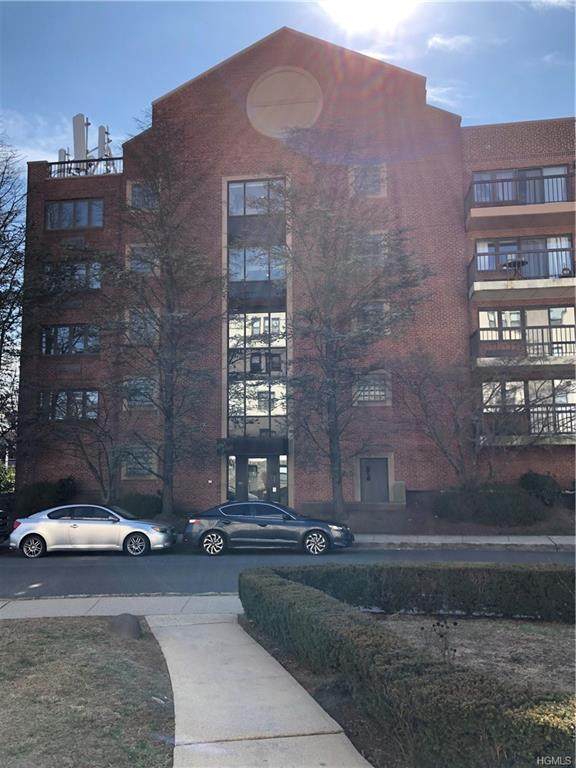 60 Glen Road - Photo 1