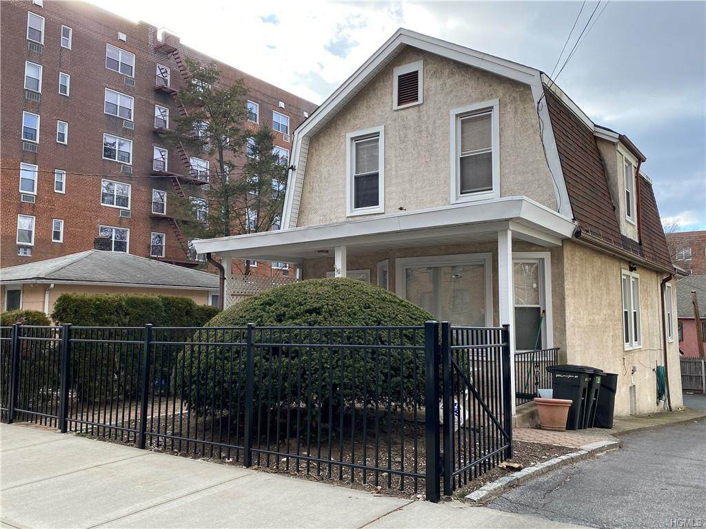654 Terrace Avenue - Photo 1