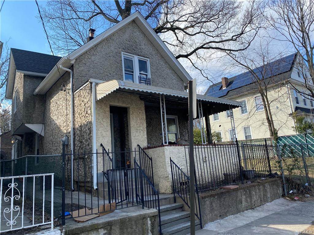 228 Union Avenue - Photo 1
