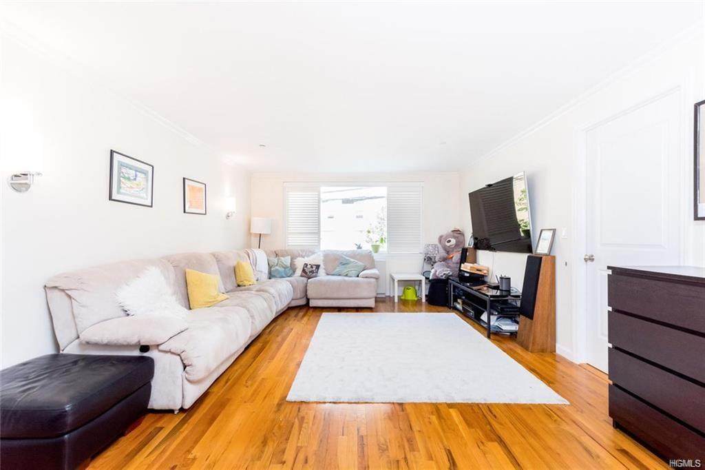 3800 Blackstone Avenue - Photo 1