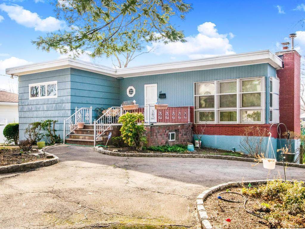 80 Barrington Road - Photo 1