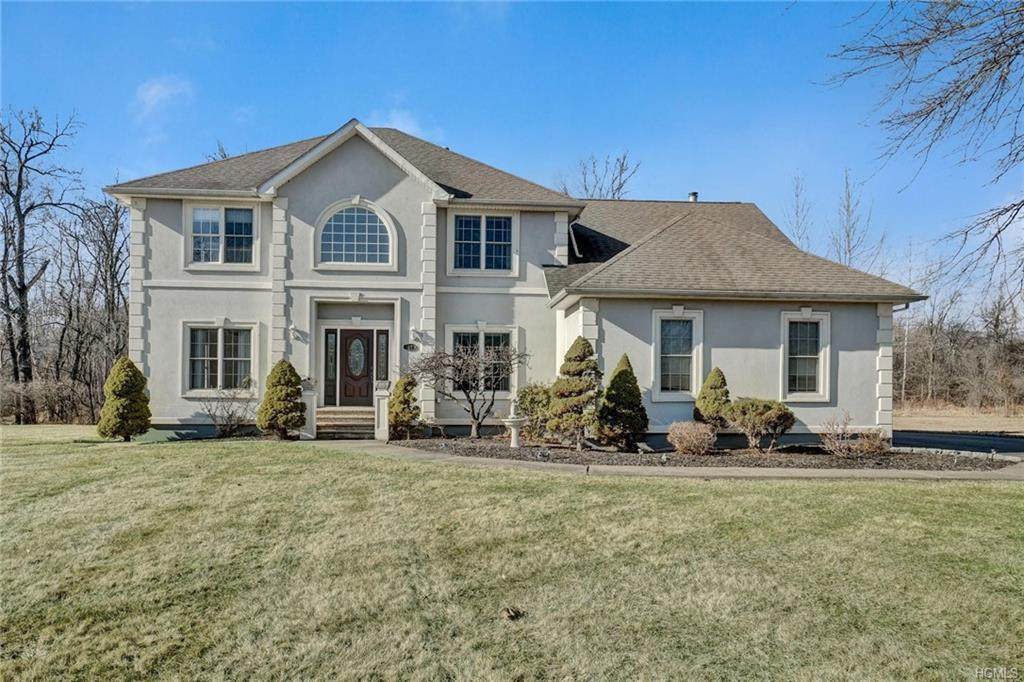 31 Bristol Drive - Photo 1