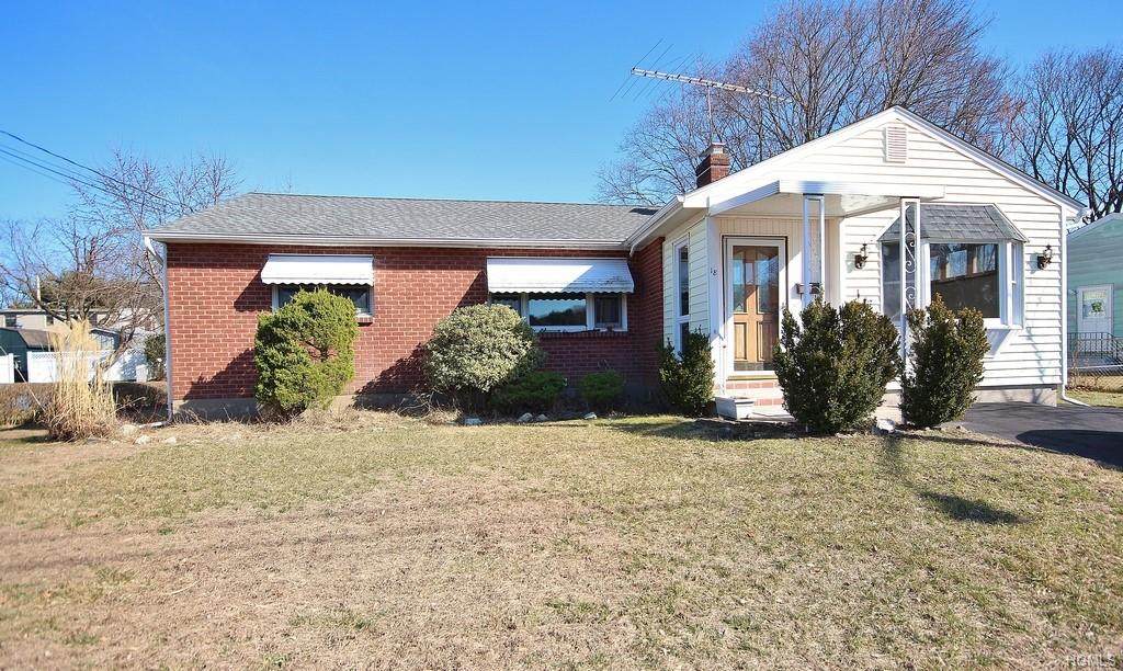 18 Lewis Drive - Photo 1