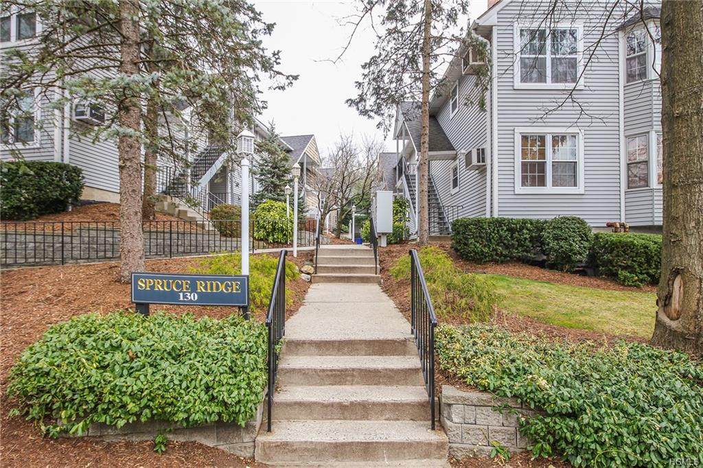 130 Kensico - Photo 1