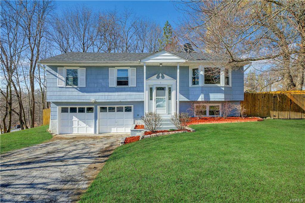 1 Mockingbird Lane - Photo 1